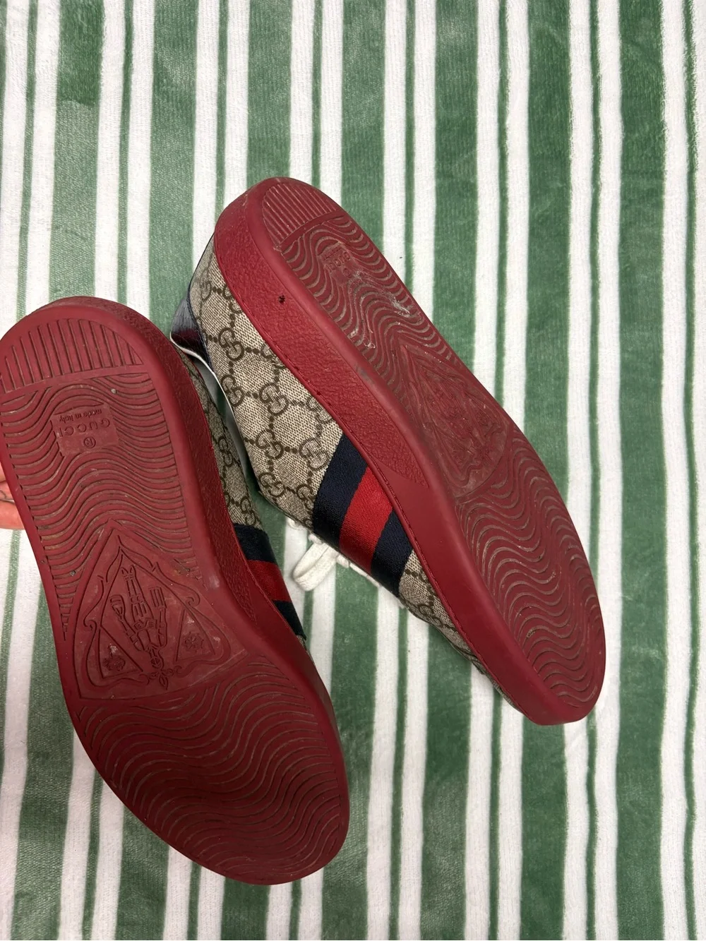 Gucci Tan GG Supreme Low-Top Sneakers with Red & Blue Web
